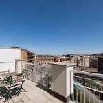 Top Living Apartments - Carducci
