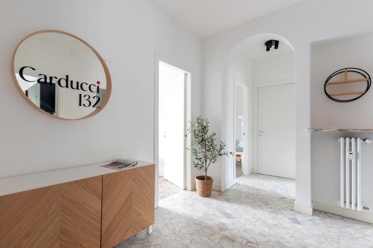 Living - Carducci *